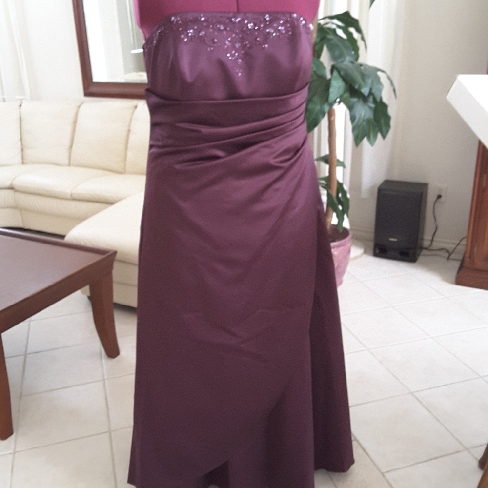 Evening or cruise dress